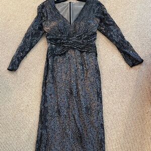 NEW Designer David Meister Gray w Sequins & Silver Glitter Long Sleeve Gown